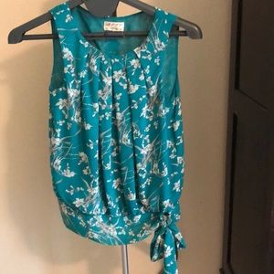 MSSP sleeveless side tie top. XS